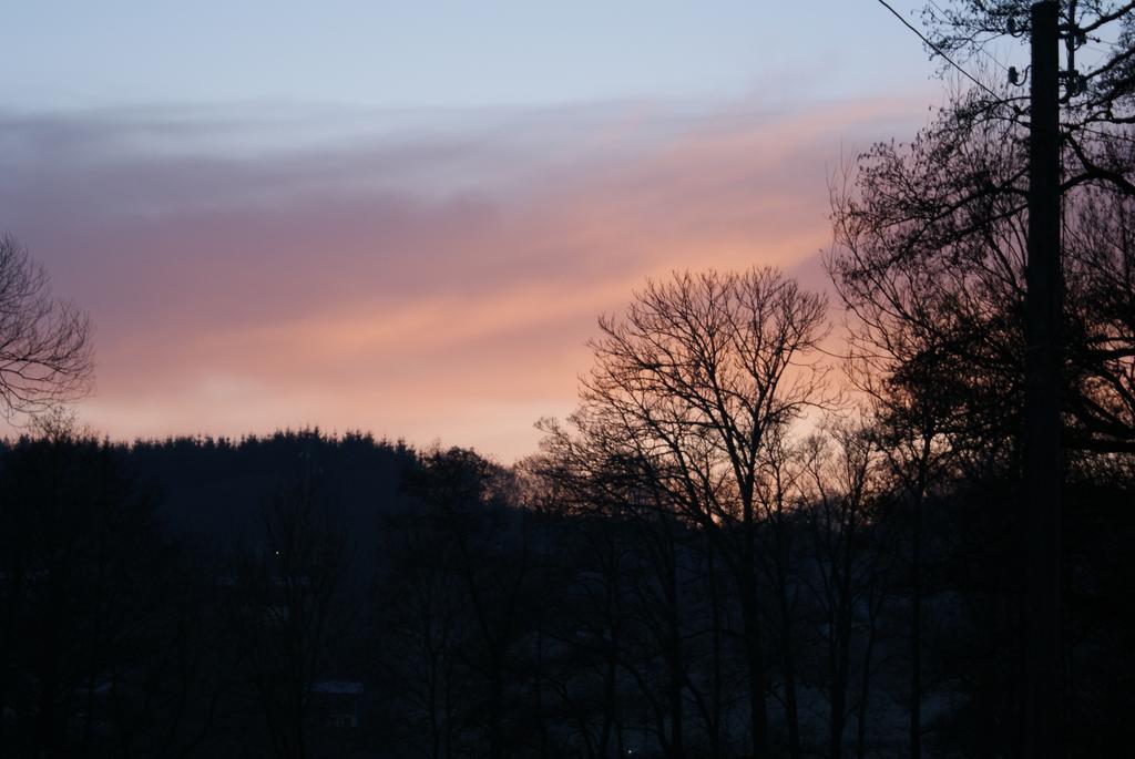 Le Gite De L Ourthe Ortheuville Esterno foto